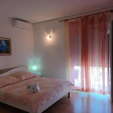 Studio Apartments Marica Brodarica  Exterior photo